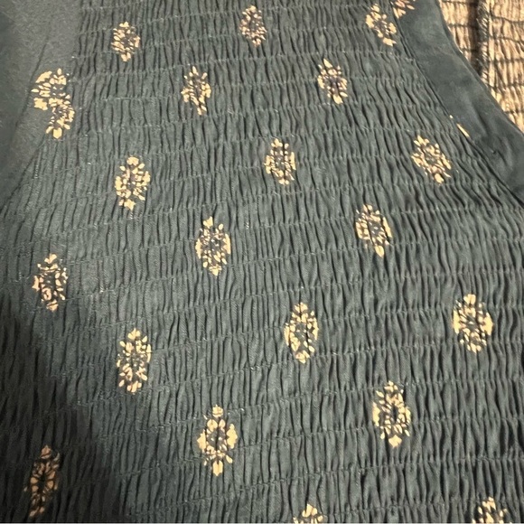 Torrid Women's Plus Babydoll Rayon Slub Smocked Button-Front Tunic Top 6X Boho - Picture 7 of 16